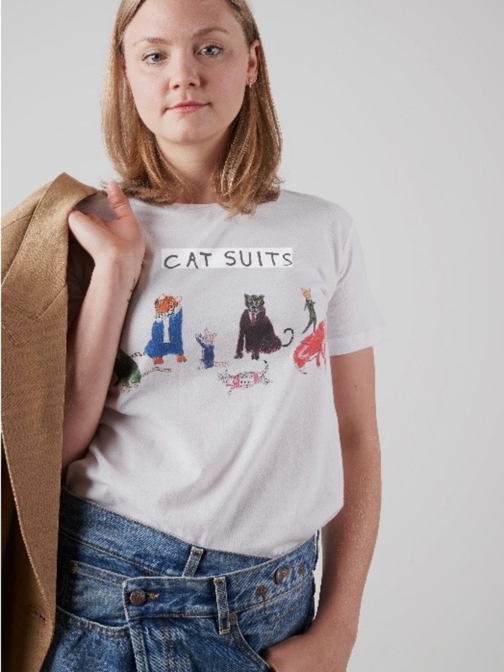Cat Suits White Graphic Tee - Playful Cat Illustration